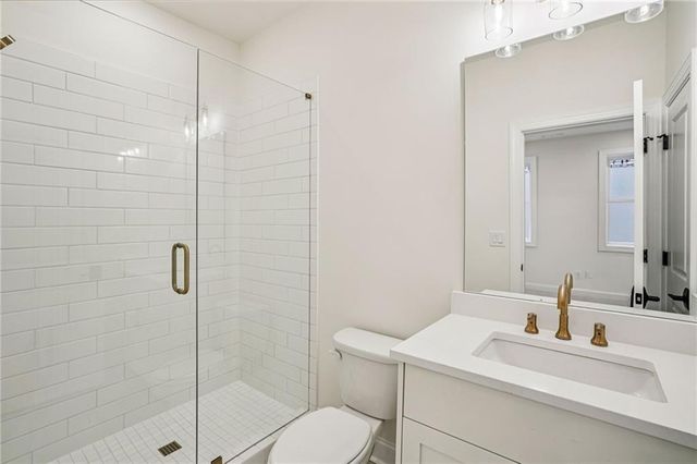 310 Crimson Pine Alley 10, Alpharetta, GA 30009