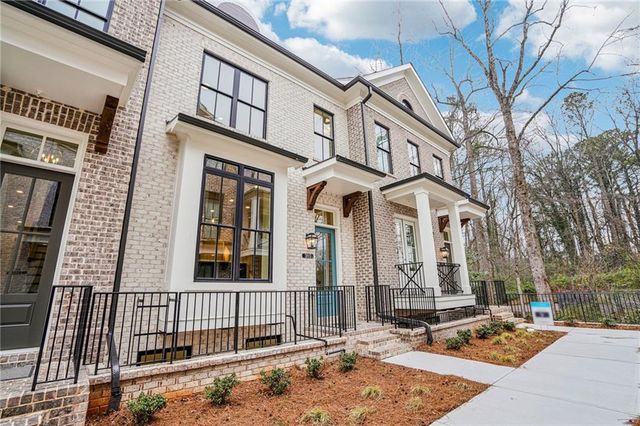 310 Crimson Pine Alley 10, Alpharetta, GA 30009