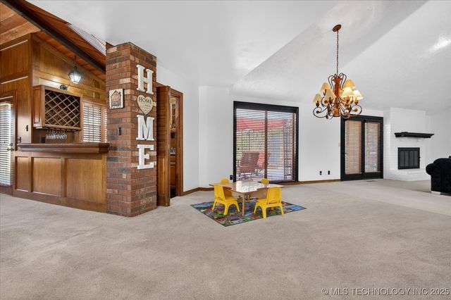 2616 Chapel Hill, Bartlesville, OK 74006