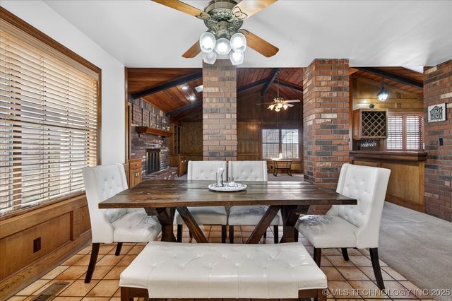 2616 Chapel Hill, Bartlesville, OK 74006