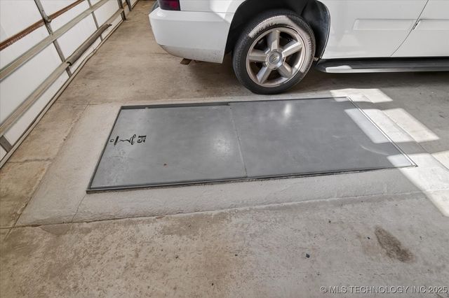 2616 Chapel Hill, Bartlesville, OK 74006