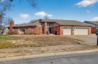 2616 Chapel Hill, Bartlesville, OK 74006