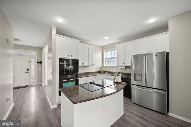 15536 EXMORE CT, Woodbridge, VA 22191