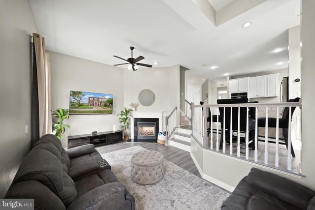 15536 EXMORE CT, Woodbridge, VA 22191