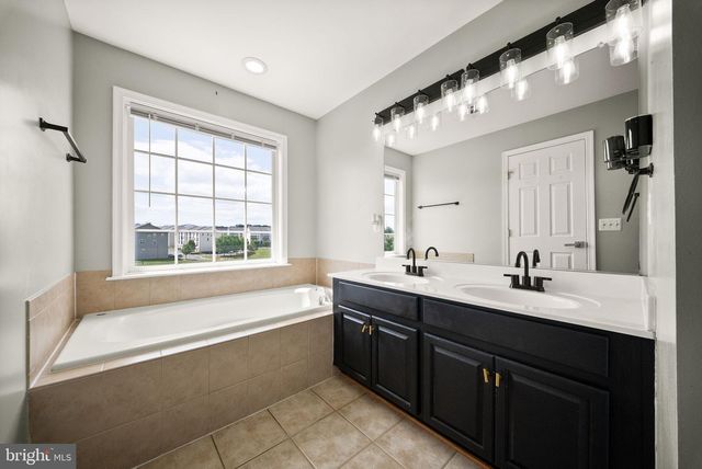 15536 EXMORE CT, Woodbridge, VA 22191