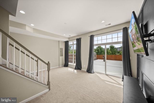 15536 EXMORE CT, Woodbridge, VA 22191