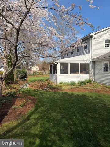 2003 KENLEY CT, Alexandria, VA 22308