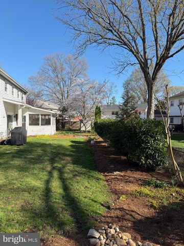 2003 KENLEY CT, Alexandria, VA 22308