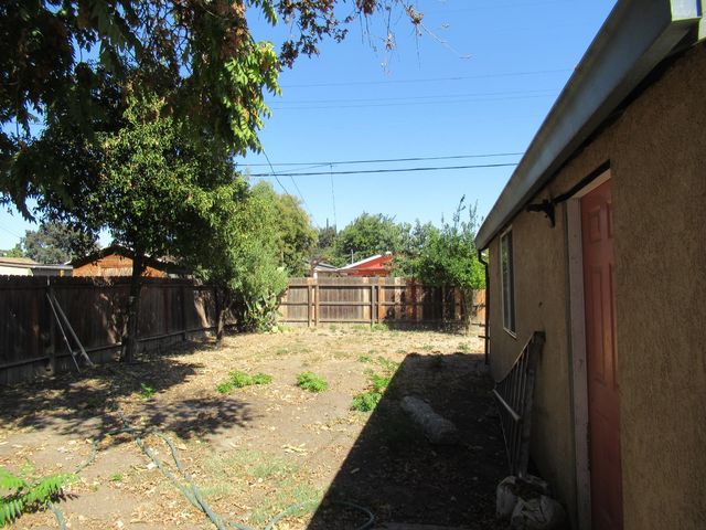 1600 Sunnyside Ave, Stockton, CA 95205