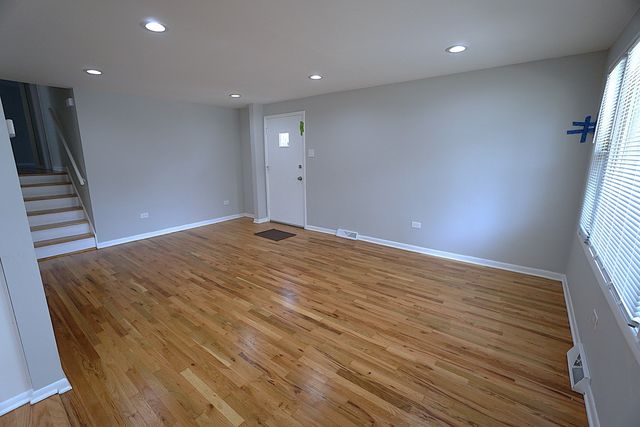 10508 S Bensley Avenue, Chicago, IL 60617
