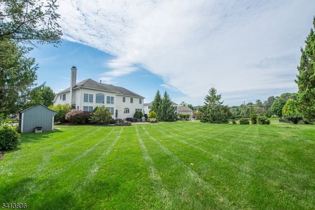 40 Vista Dr, Mount Olive Twp., NJ 07836