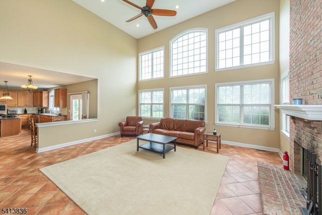 40 Vista Dr, Mount Olive Twp., NJ 07836