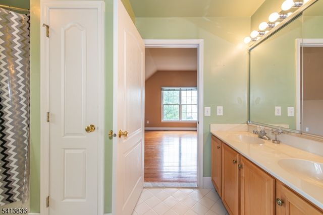 40 Vista Dr, Mount Olive Twp., NJ 07836