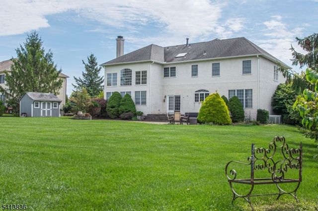 40 Vista Dr, Mount Olive Twp., NJ 07836