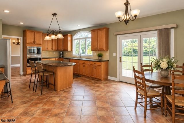 40 Vista Dr, Mount Olive Twp., NJ 07836