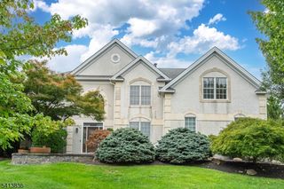 40 Vista Dr, Mount Olive Twp., NJ 07836