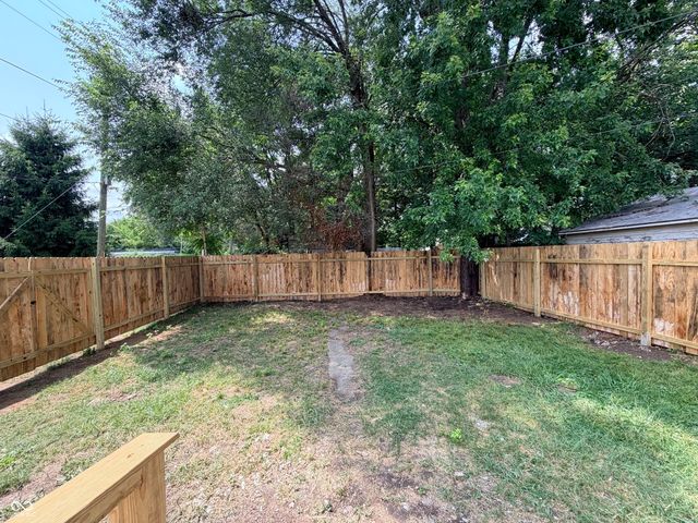 1824 N Parker Avenue, Indianapolis, IN 46218