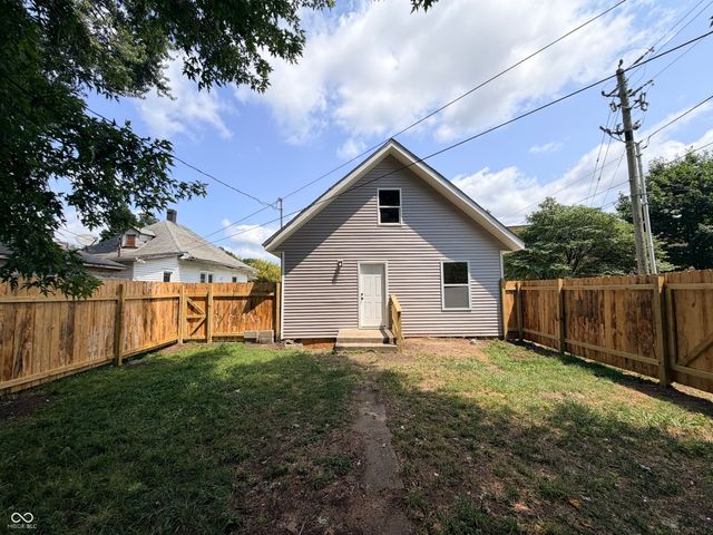 1824 N Parker Avenue, Indianapolis, IN 46218