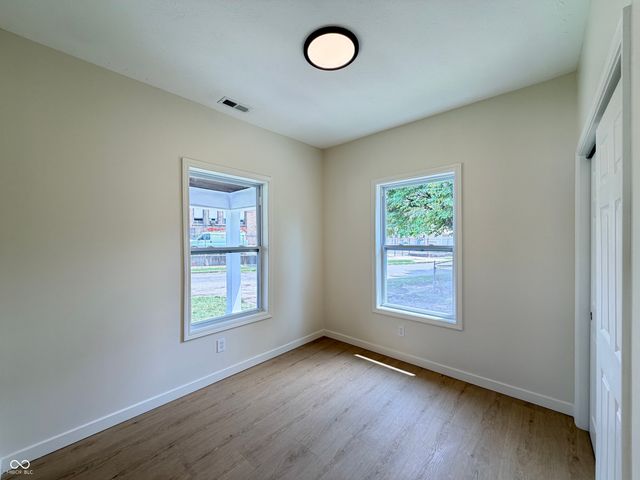 1824 N Parker Avenue, Indianapolis, IN 46218