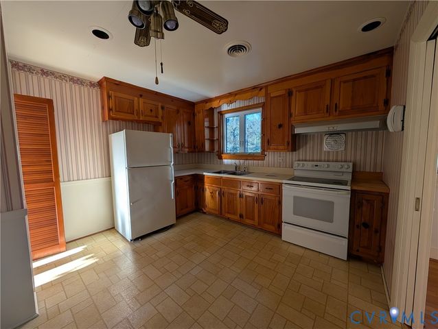 8216 Ireton Rd, Henrico, VA 23228