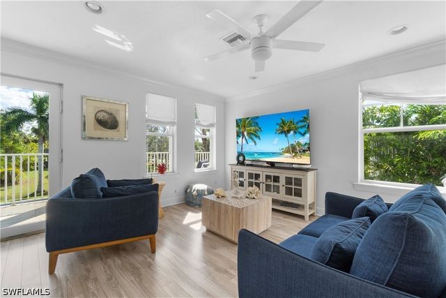 719 Park AVE, Naples, FL 34110
