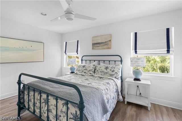 719 Park AVE, Naples, FL 34110