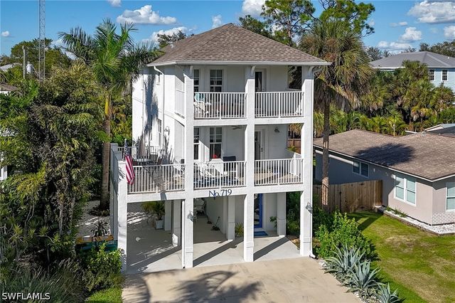 719 Park AVE, Naples, FL 34110