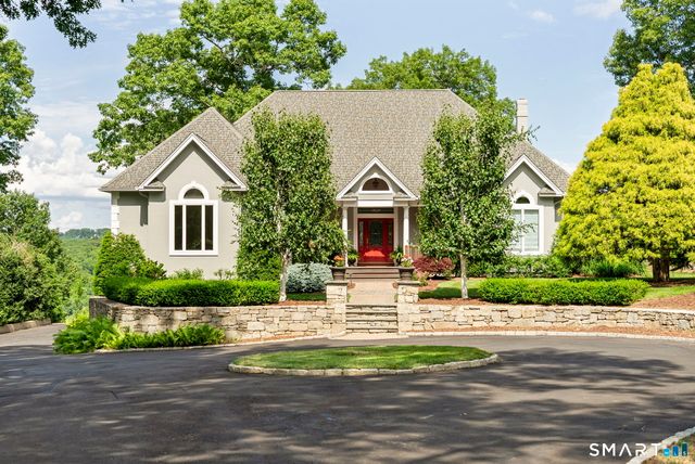 30 Daniel Trace, Burlington, CT 06013