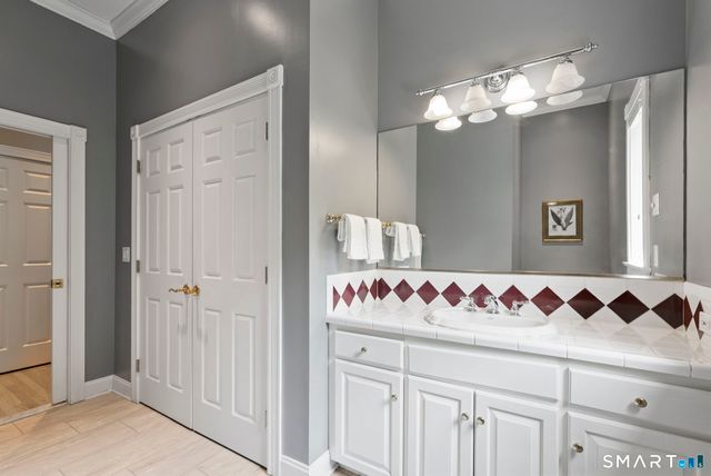 30 Daniel Trace, Burlington, CT 06013