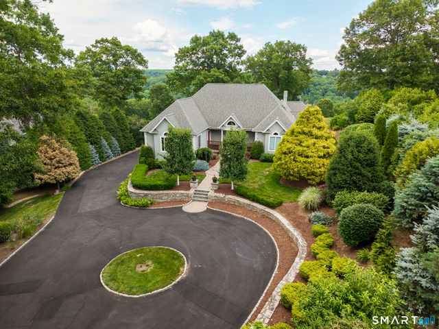 30 Daniel Trace, Burlington, CT 06013