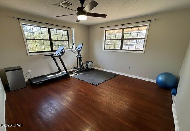 652 N 2nd Street, Chipley, FL 32428