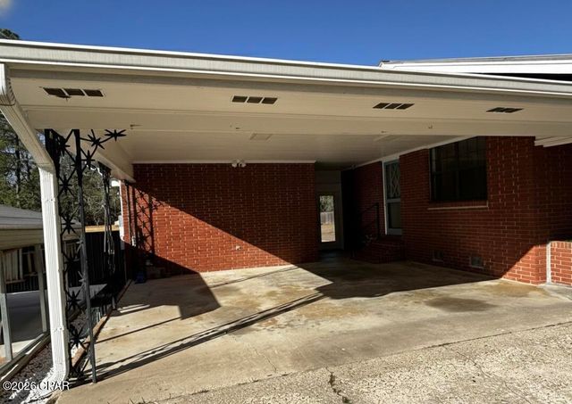 652 N 2nd Street, Chipley, FL 32428