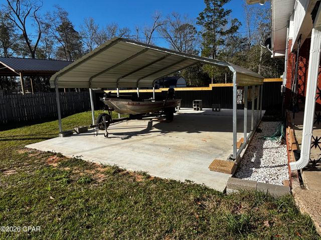 652 N 2nd Street, Chipley, FL 32428