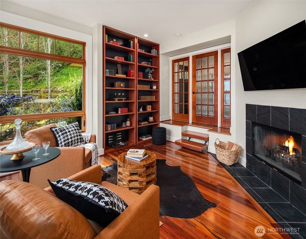 8302 SW Dilworth, Vashon, WA 98070
