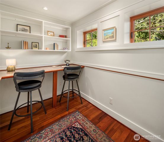 8302 SW Dilworth, Vashon, WA 98070