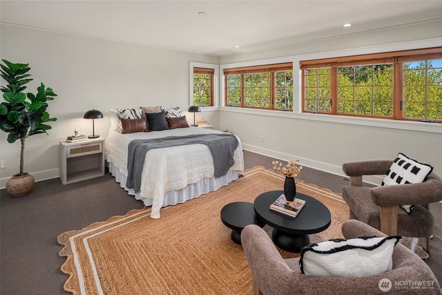 8302 SW Dilworth, Vashon, WA 98070
