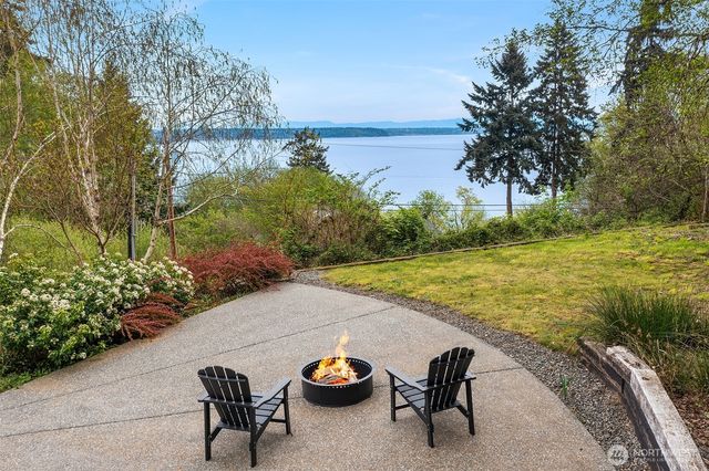 8302 SW Dilworth, Vashon, WA 98070
