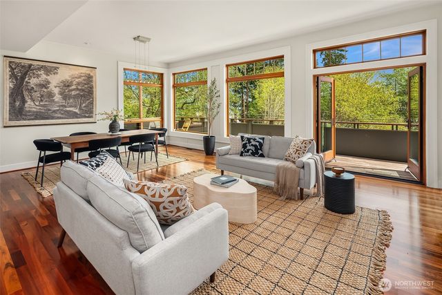 8302 SW Dilworth, Vashon, WA 98070