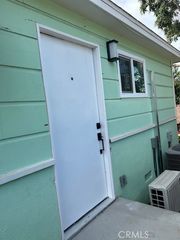 4568 Edgewood Place, Riverside, CA 92506