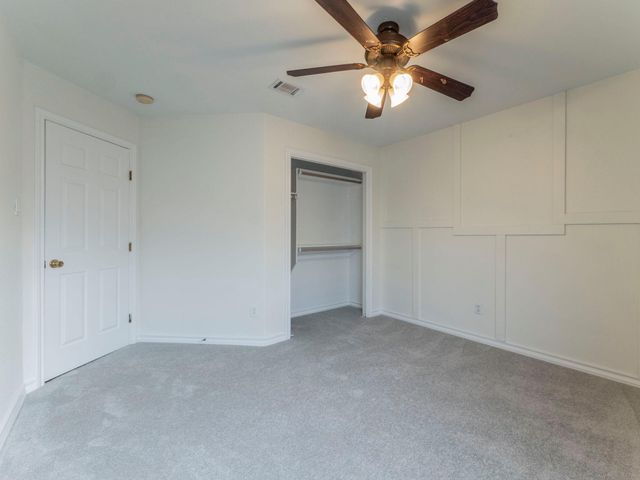 1102 W Park ST, Cedar Park, TX 78613