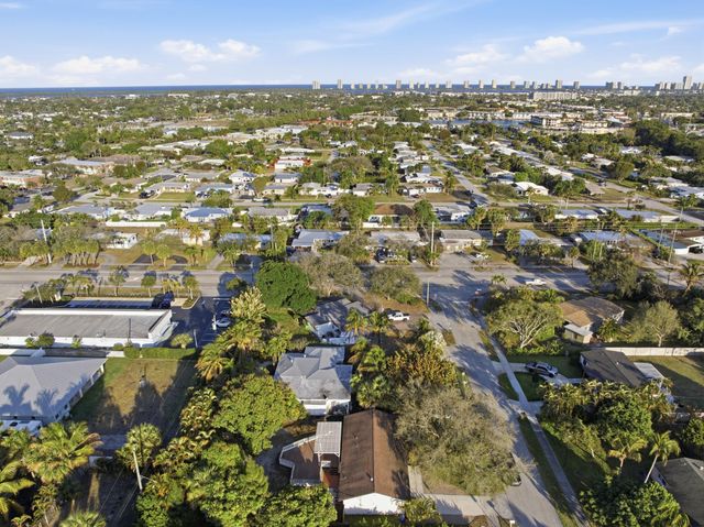 2545 Conroy Drive, North Palm Beach, FL 33403