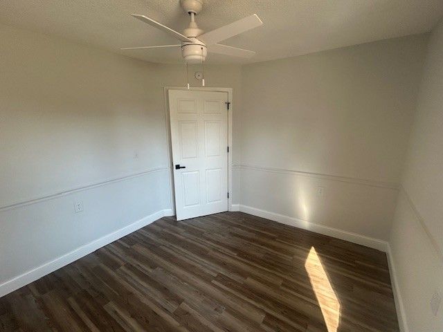 26 Asbury Ln, Hermitage, TN 37076