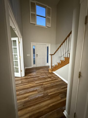 385 Thoroughbred Ln, Hartsville, TN 37074