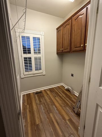 385 Thoroughbred Ln, Hartsville, TN 37074