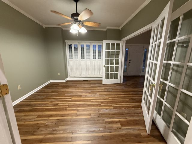 385 Thoroughbred Ln, Hartsville, TN 37074