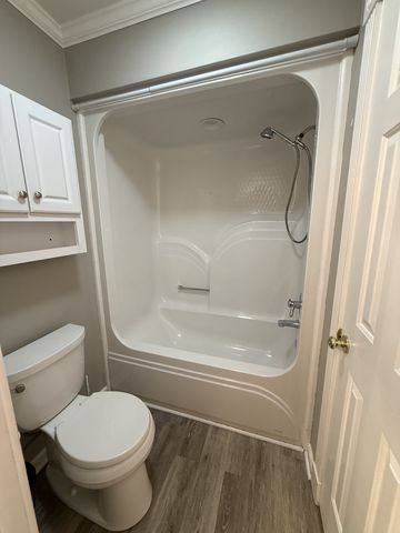 385 Thoroughbred Ln, Hartsville, TN 37074