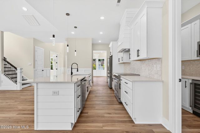 474 S Middleton Drive NW, Calabash, NC 28467