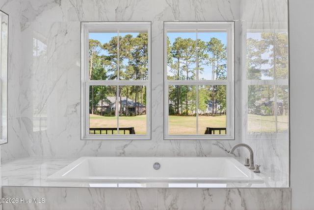 474 S Middleton Drive NW, Calabash, NC 28467