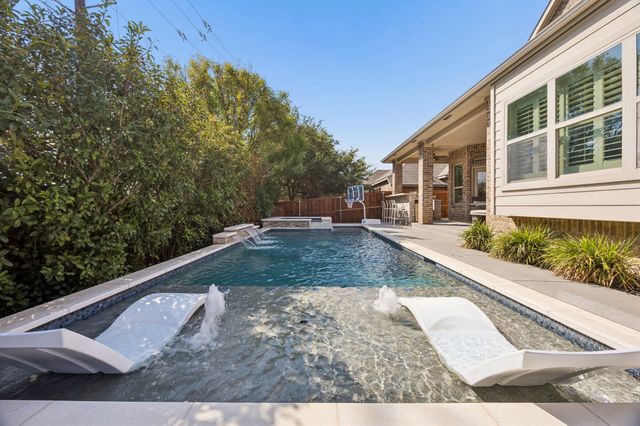 12944 Parade Grounds Lane, Fort Worth, TX 76244