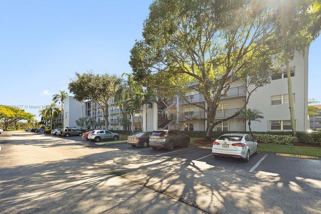 12500 SW 5th Ct 410M, Pembroke Pines, FL 33027